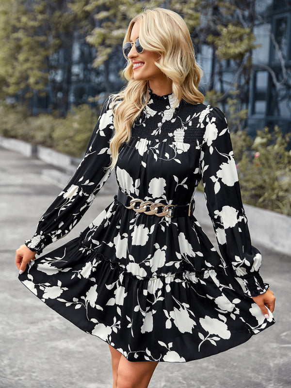 Women's elegant long sleeved loose dress