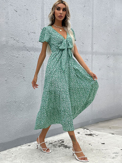 Women's Short Sleeve Green Print V-Neck Dress