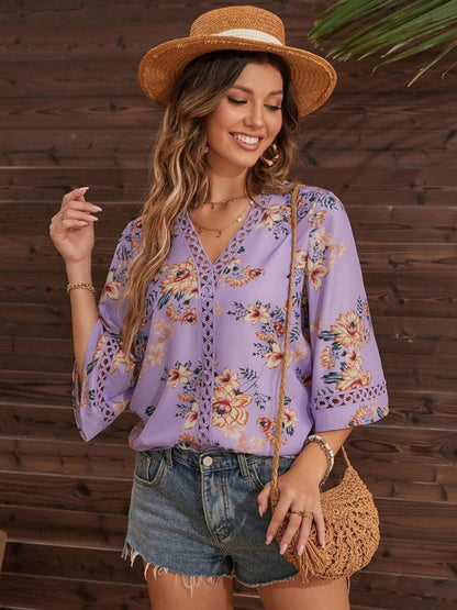 Women's V-neck printed patchwork lace flared sleeve top