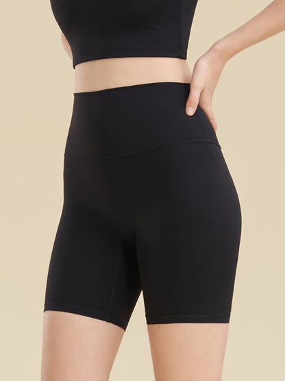 Comfortable tight sports shorts women's yoga clothes