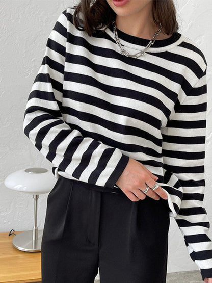 Leisure Knit Spring-Summer Sweater with Slight Elasticity