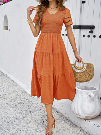 New solid color short sleeve V-neck dress