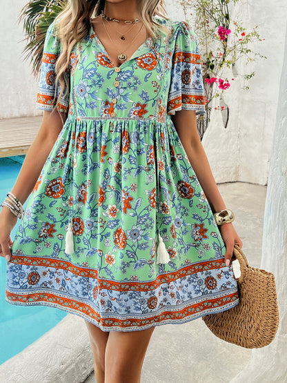 Spring and summer casual holiday printed short-sleeved dress