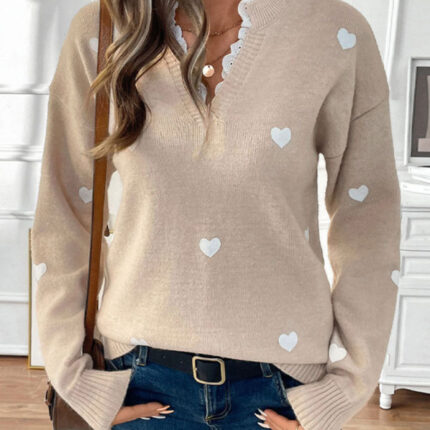 Love round neck sweater new Valentine's Day V-neck splicing lace pullover sweater